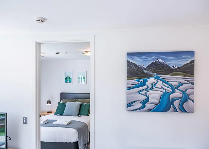 Luxury 114 Apartment *